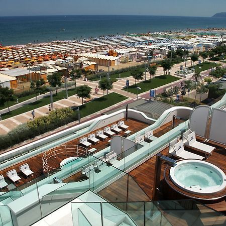 T-Suite Hotel Riccione Eksteriør bilde
