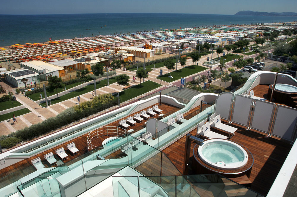 T-Suite Hotel Riccione Eksteriør bilde