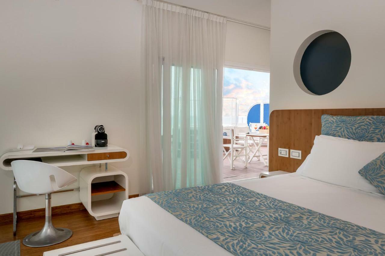 T-Suite Hotel Riccione Eksteriør bilde