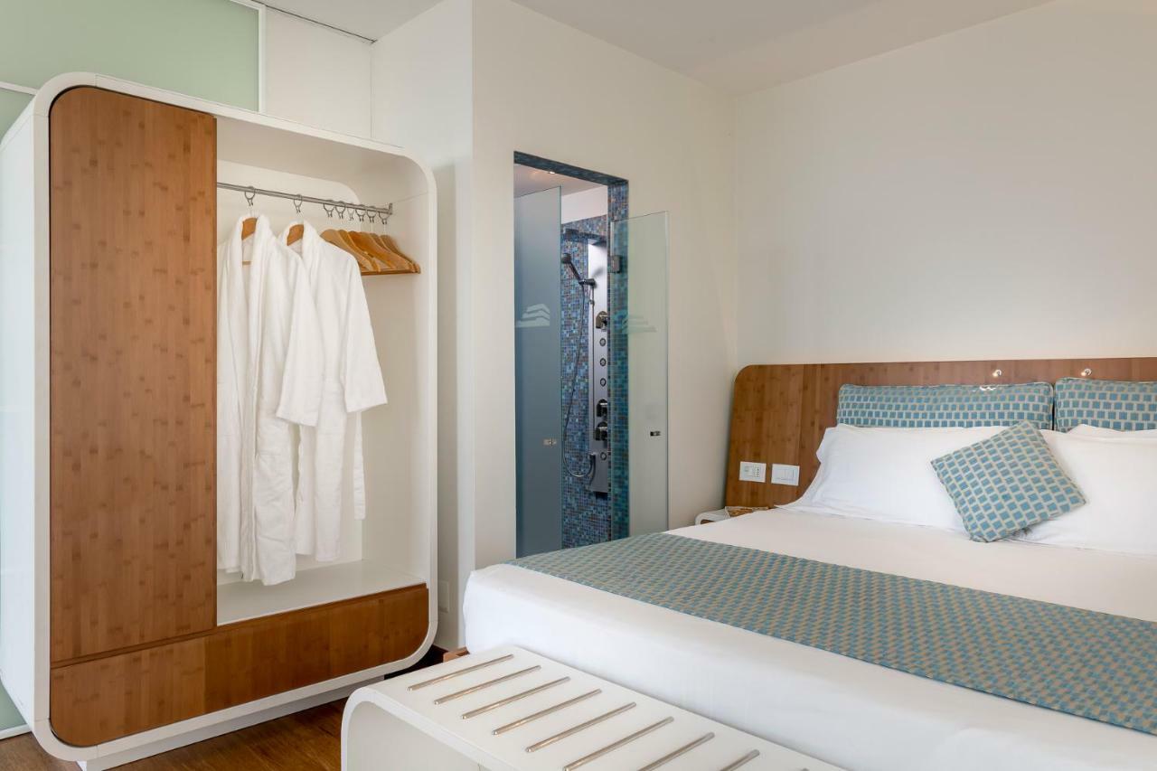 T-Suite Hotel Riccione Eksteriør bilde