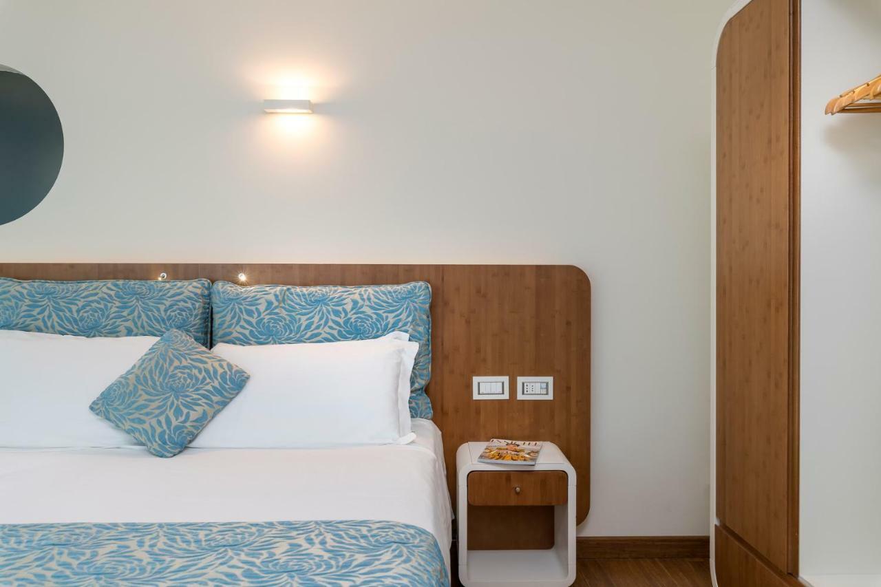 T-Suite Hotel Riccione Eksteriør bilde