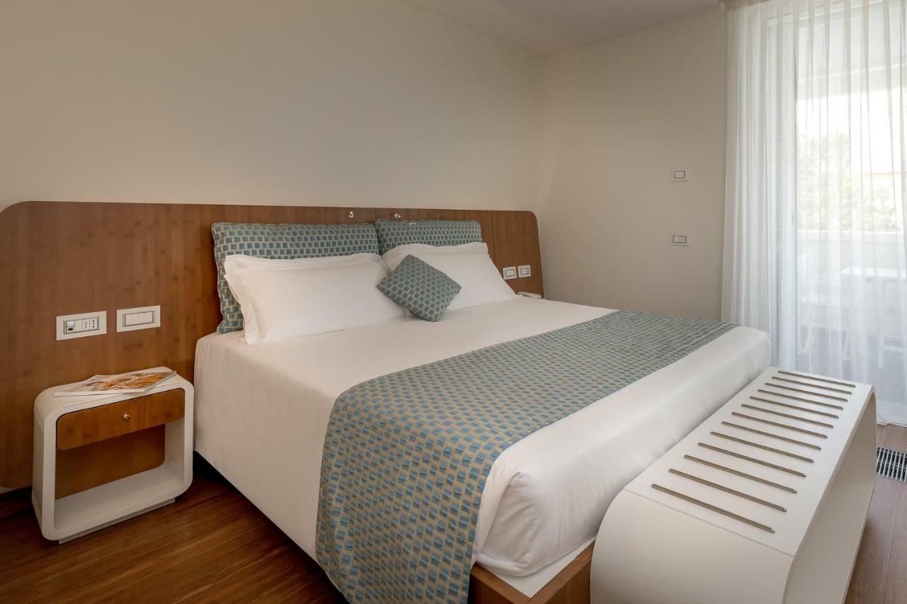 T-Suite Hotel Riccione Eksteriør bilde