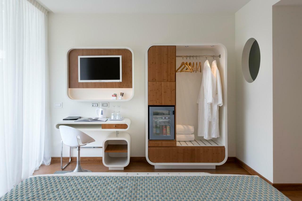 T-Suite Hotel Riccione Eksteriør bilde