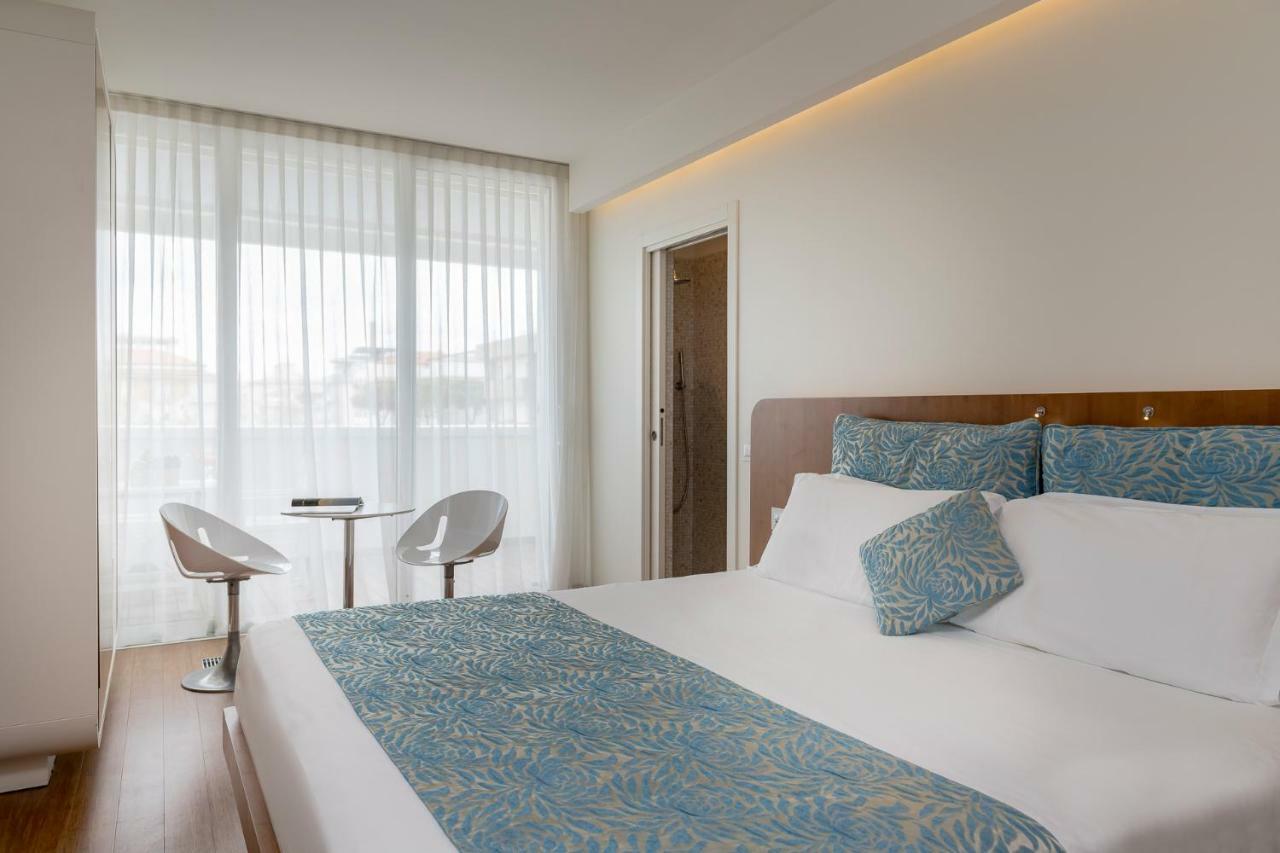 T-Suite Hotel Riccione Eksteriør bilde