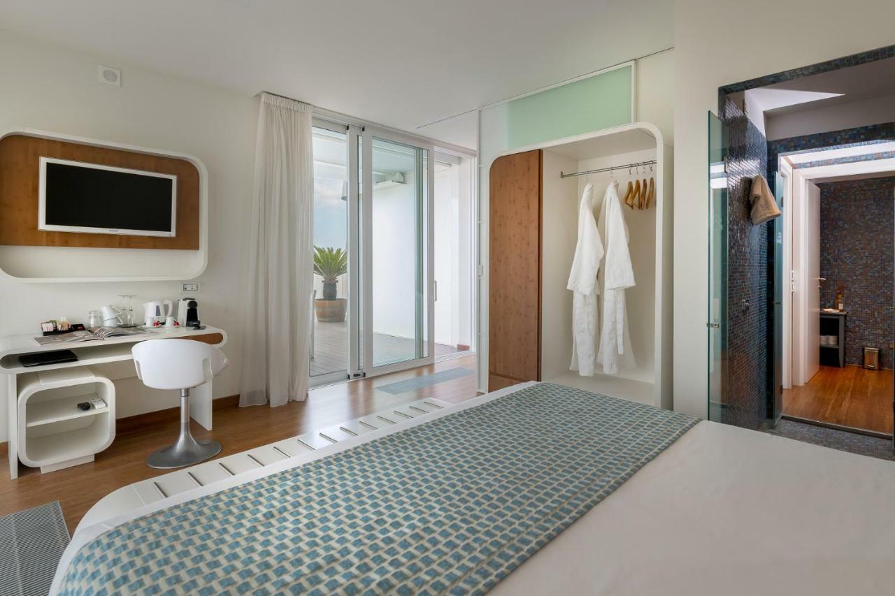 T-Suite Hotel Riccione Eksteriør bilde