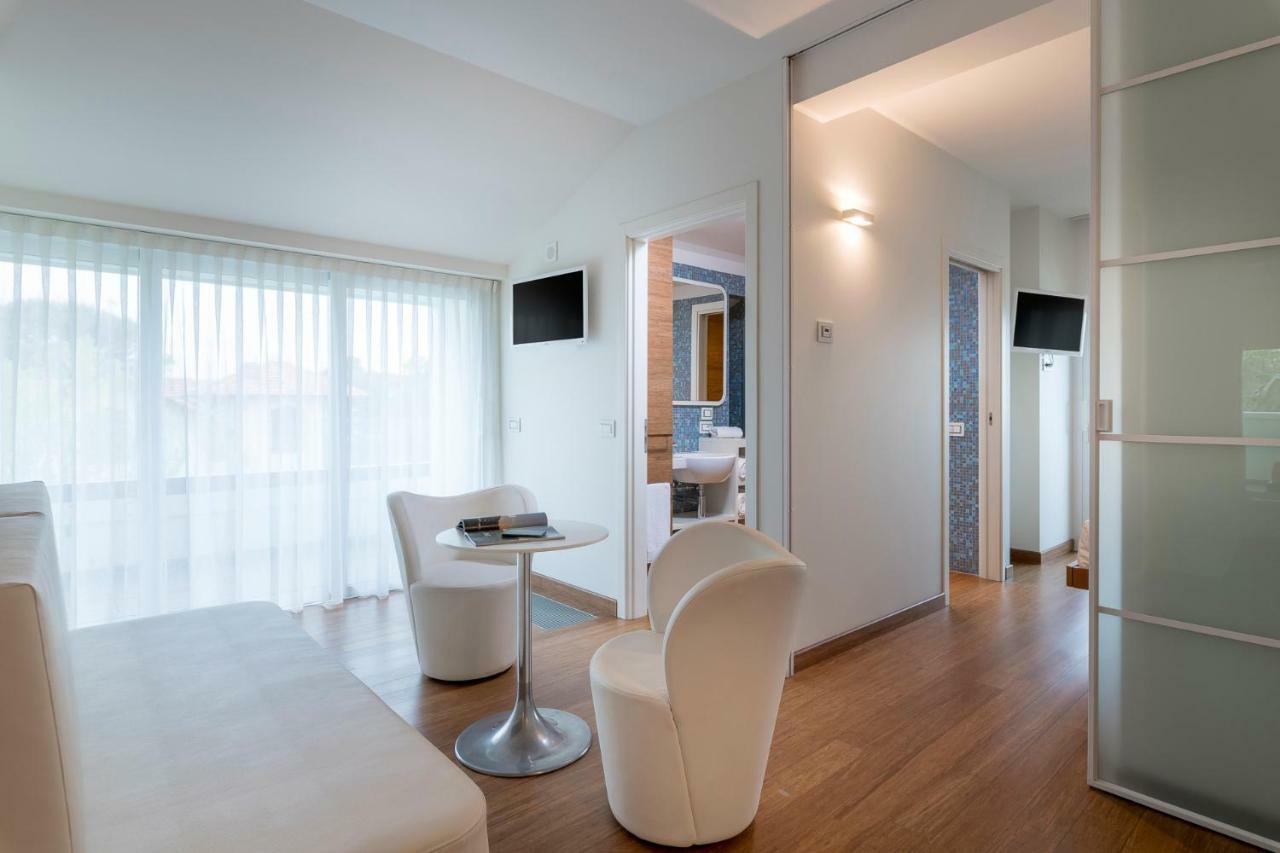 T-Suite Hotel Riccione Eksteriør bilde